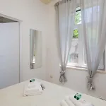 Plr-royal Luxury *