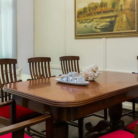 Lejlighed Plr-royal Luxury