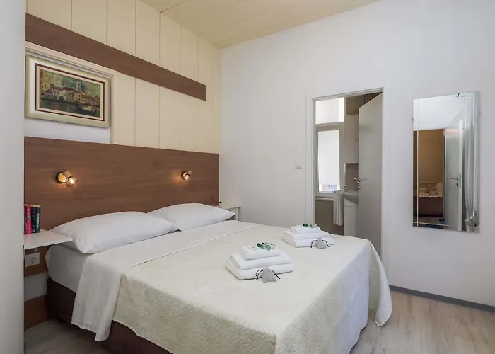 Plr-royal Luxury Lejlighed *